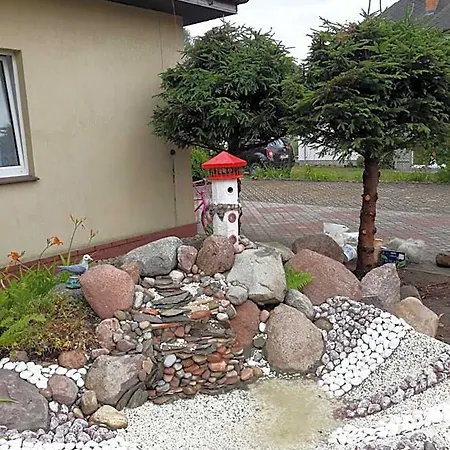 Goscinne Motylek Otel Zieleniewo (Kolobrzeg)